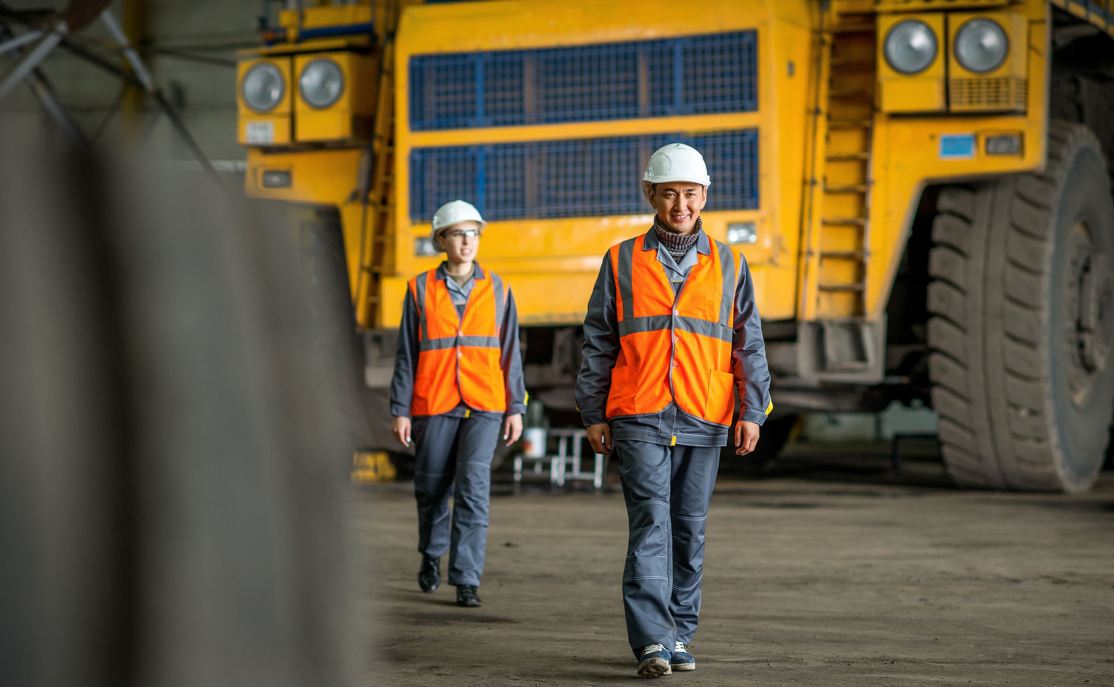 Heavy duty construction equipment